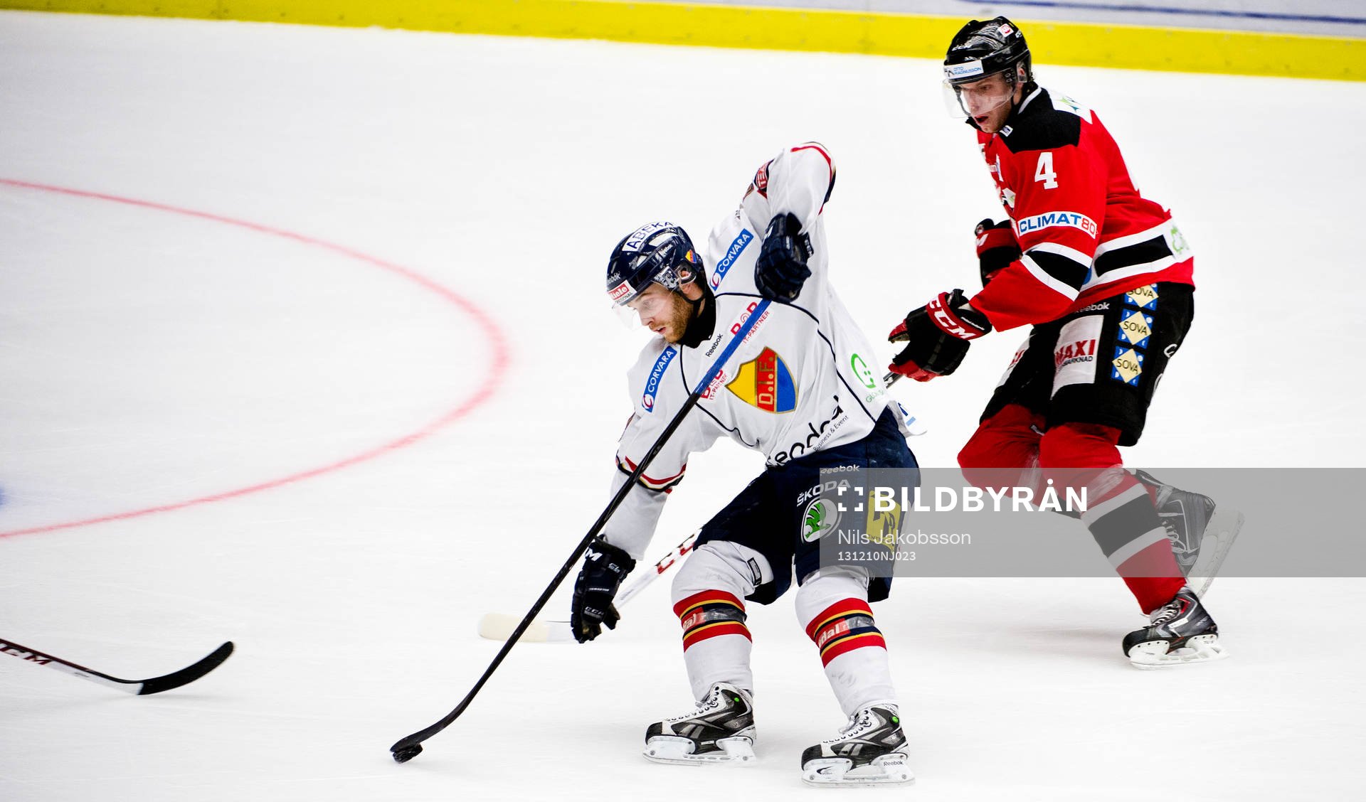 Djurgårdens Mattias Guter och Malmö Redhawks Anton