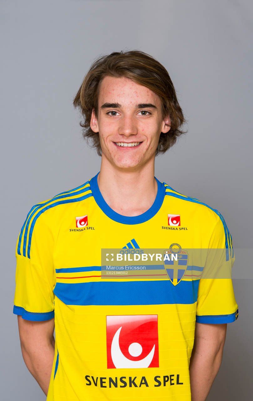 Porträtt på Adam Hellborg