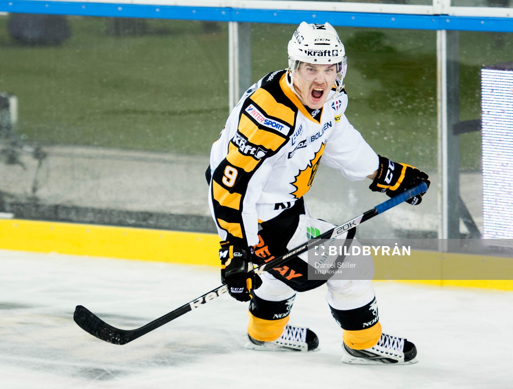 Skellefteås Viktor Arvidsson jublar