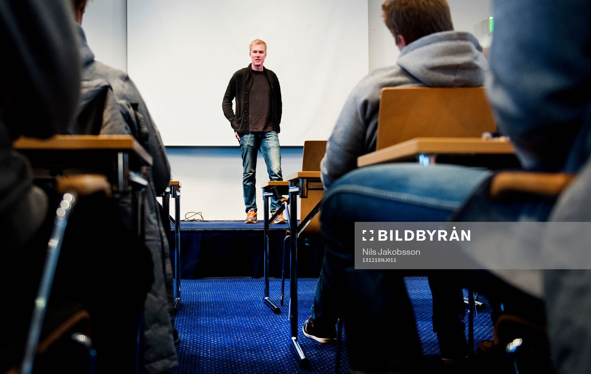 Kenny Jönsson kommer och pratar med Sveriges JVM-lag