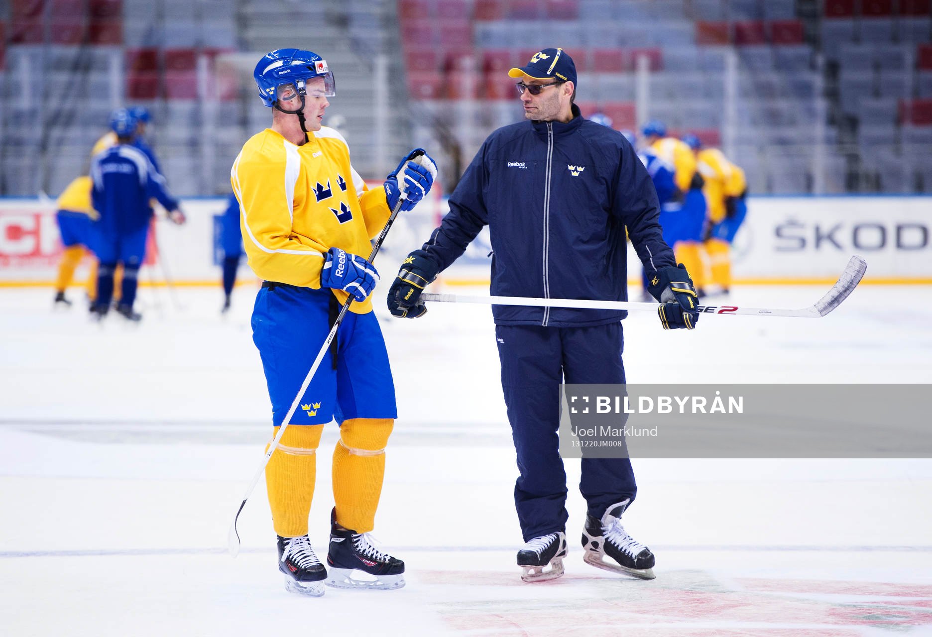 Patrik Hersley och assisterande tränare Peter Popovic i