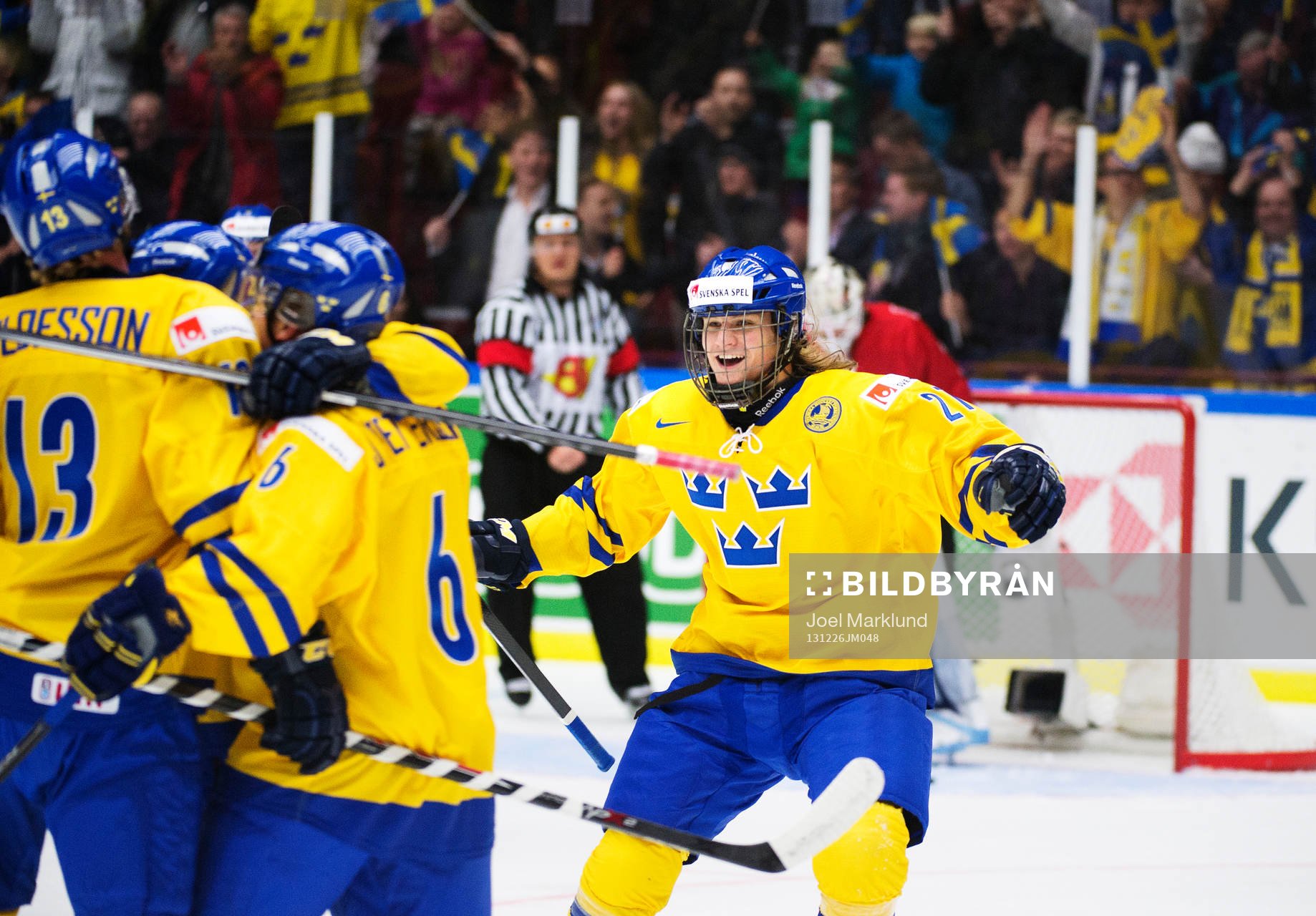 Sveriges Anton Karlsson jublar
