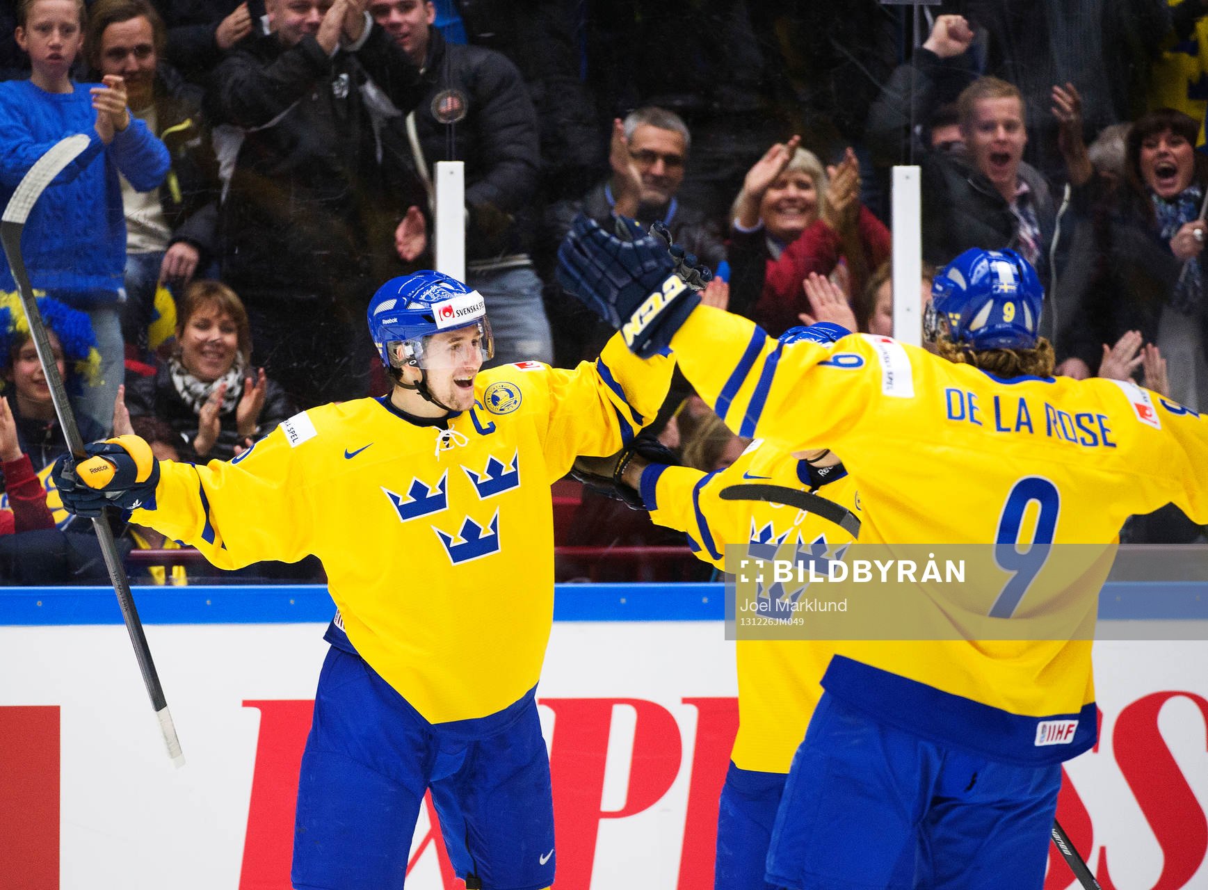 Sveriges Filip Forsberg jublar