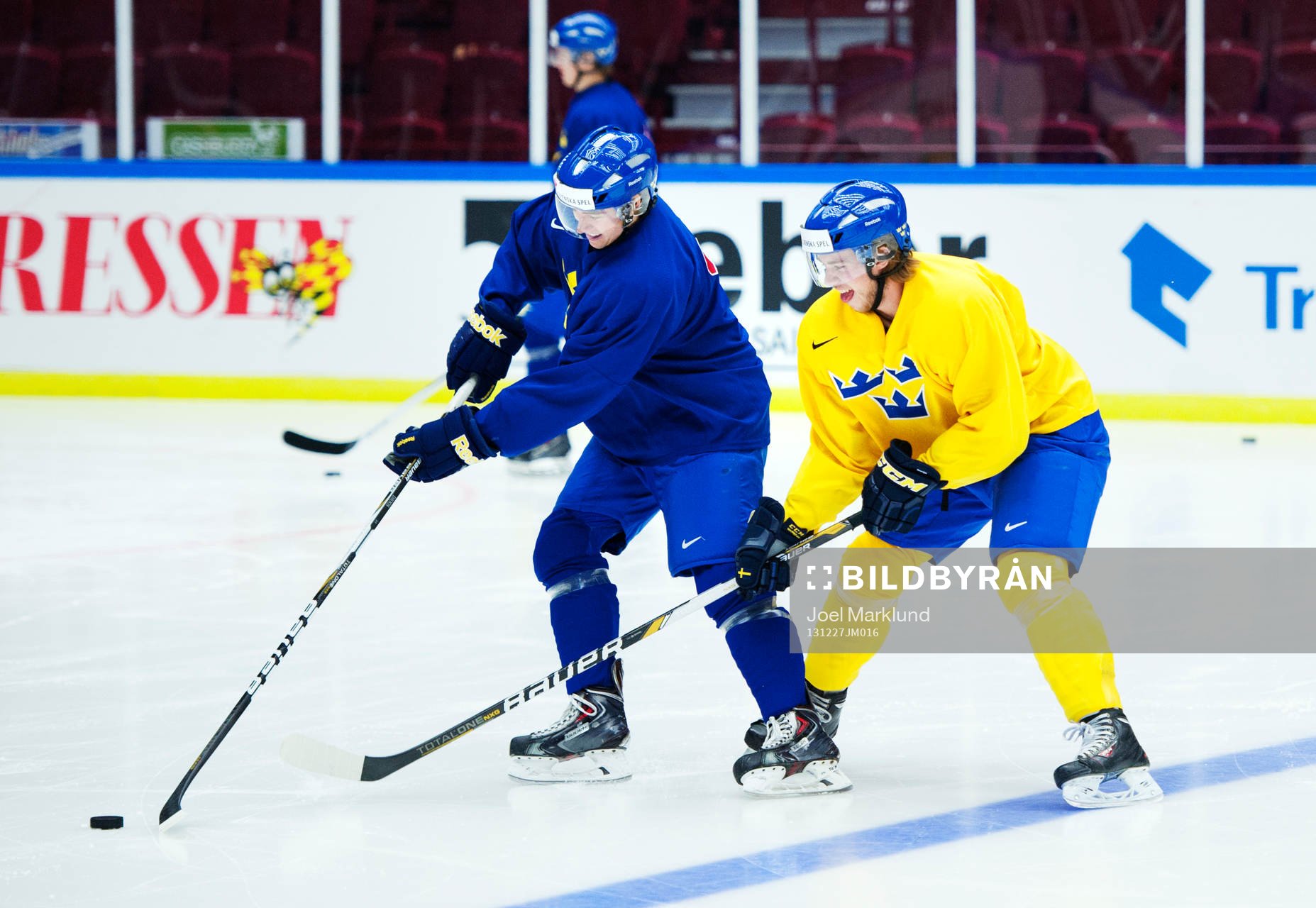 Christian Djoos och Elias Lindholm på Sveriges träning