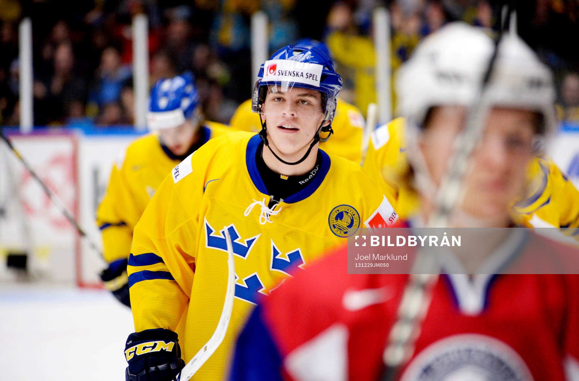 André Burakovsky i Sverige jublar
