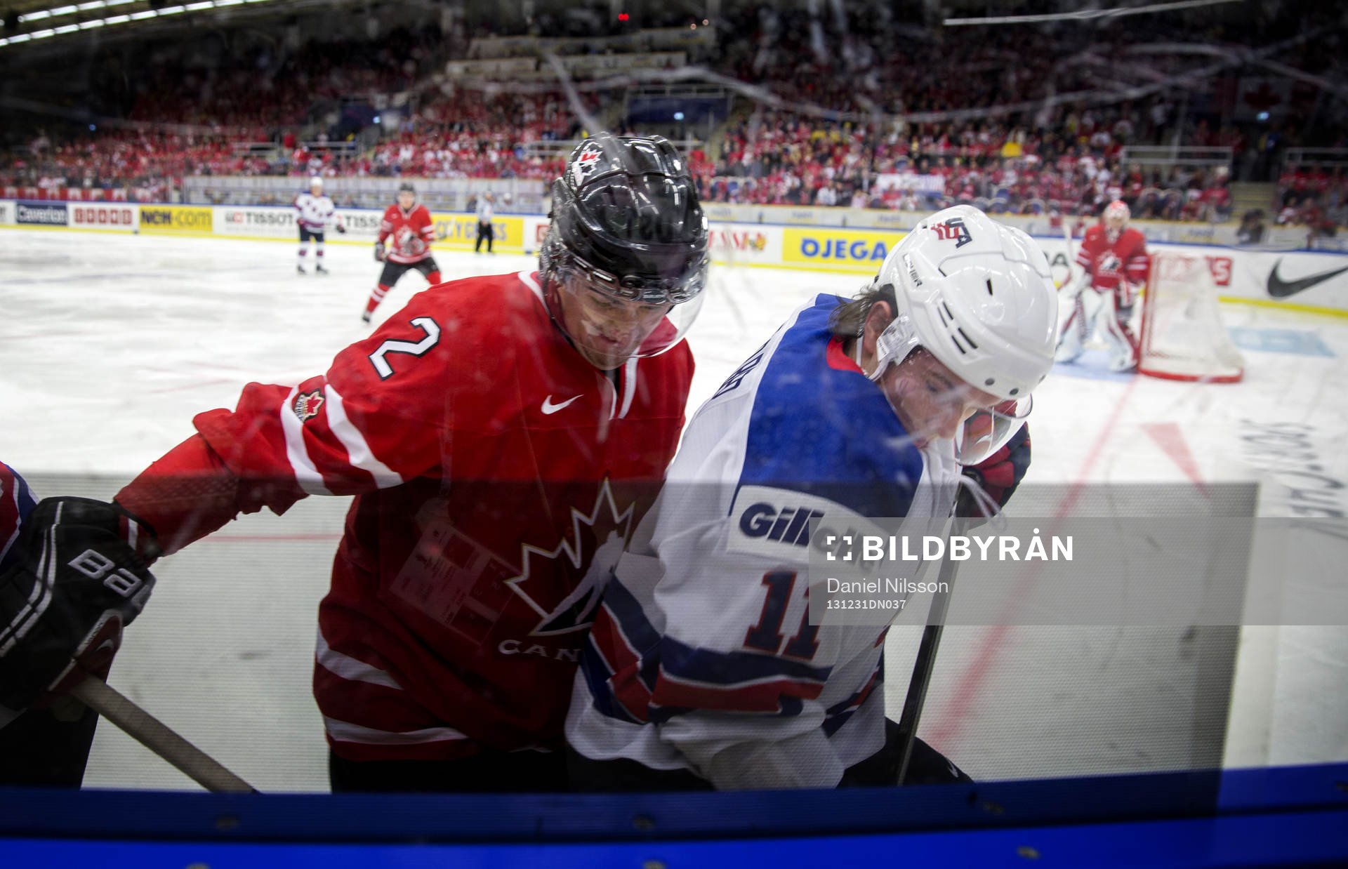 s Riley Barber ishockeymatchen i JVM mellan Kanada och USA