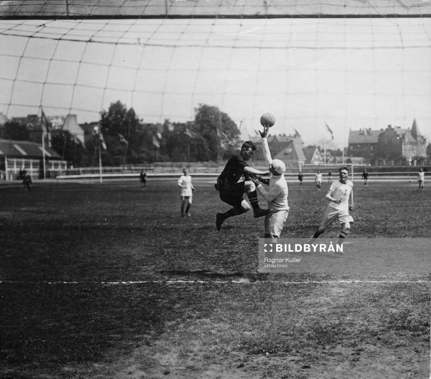Fotboll, Armé och flottan i kamp framför flottans mål,