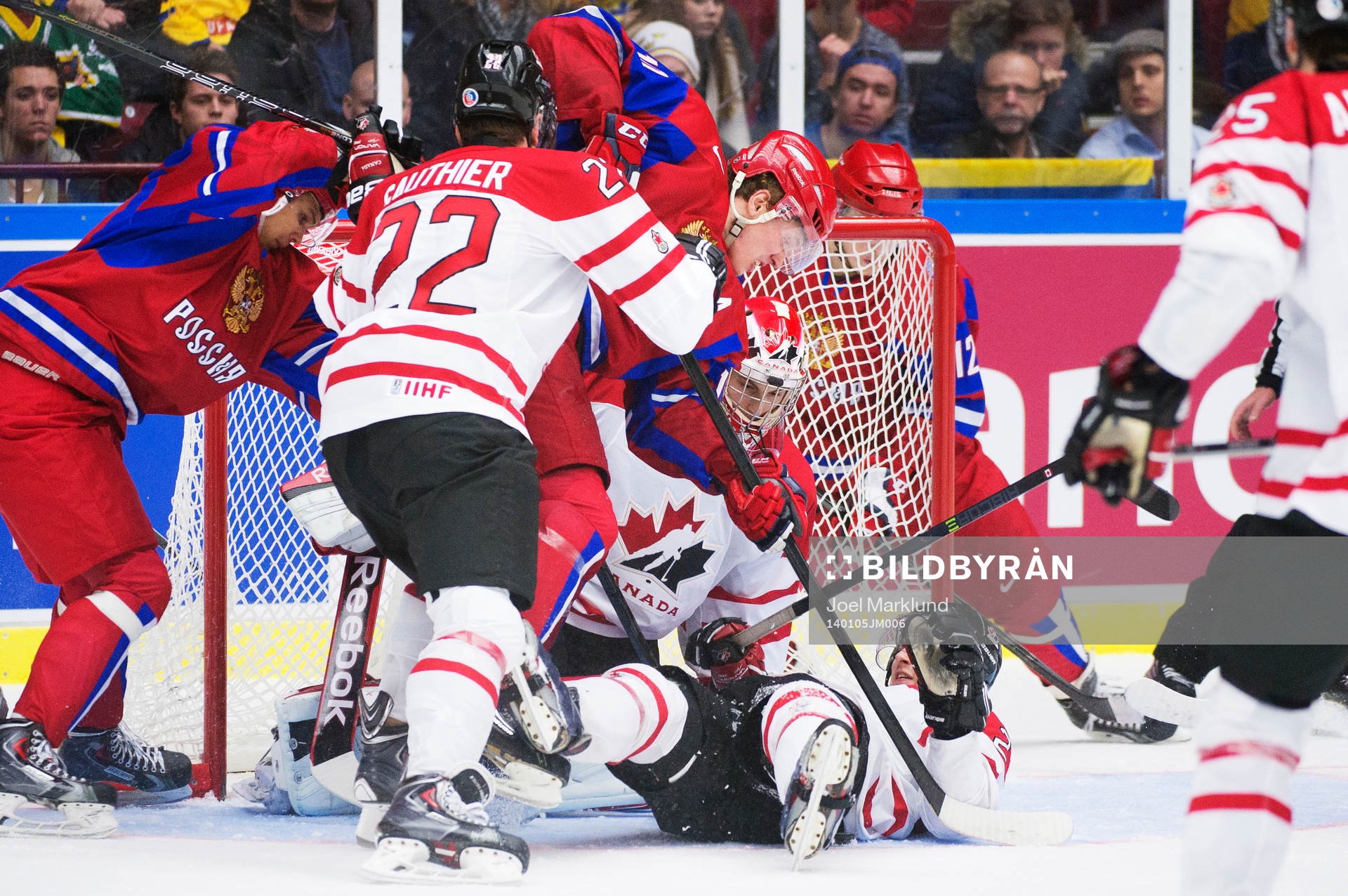 Rysslands Vadim Khlopotov och Bogdan Yakimov oroar framför