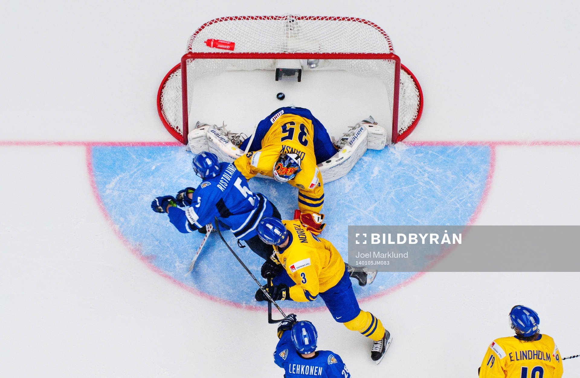 Finlands Rasmus Ristolainen gör det matchavgörande