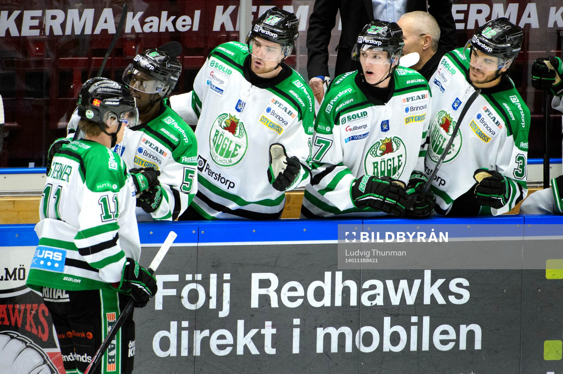 Rögles Robin Sterner firar Hampus Olssons 4-1