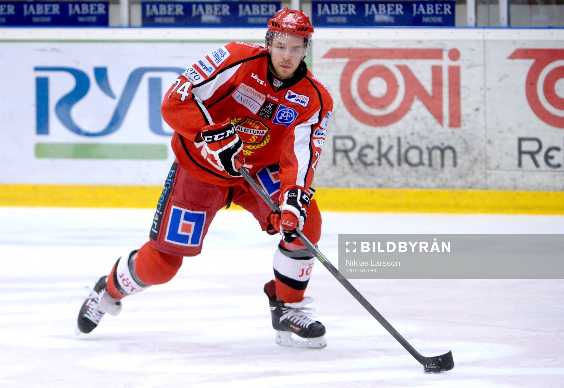 Almtunas Tobias Hage