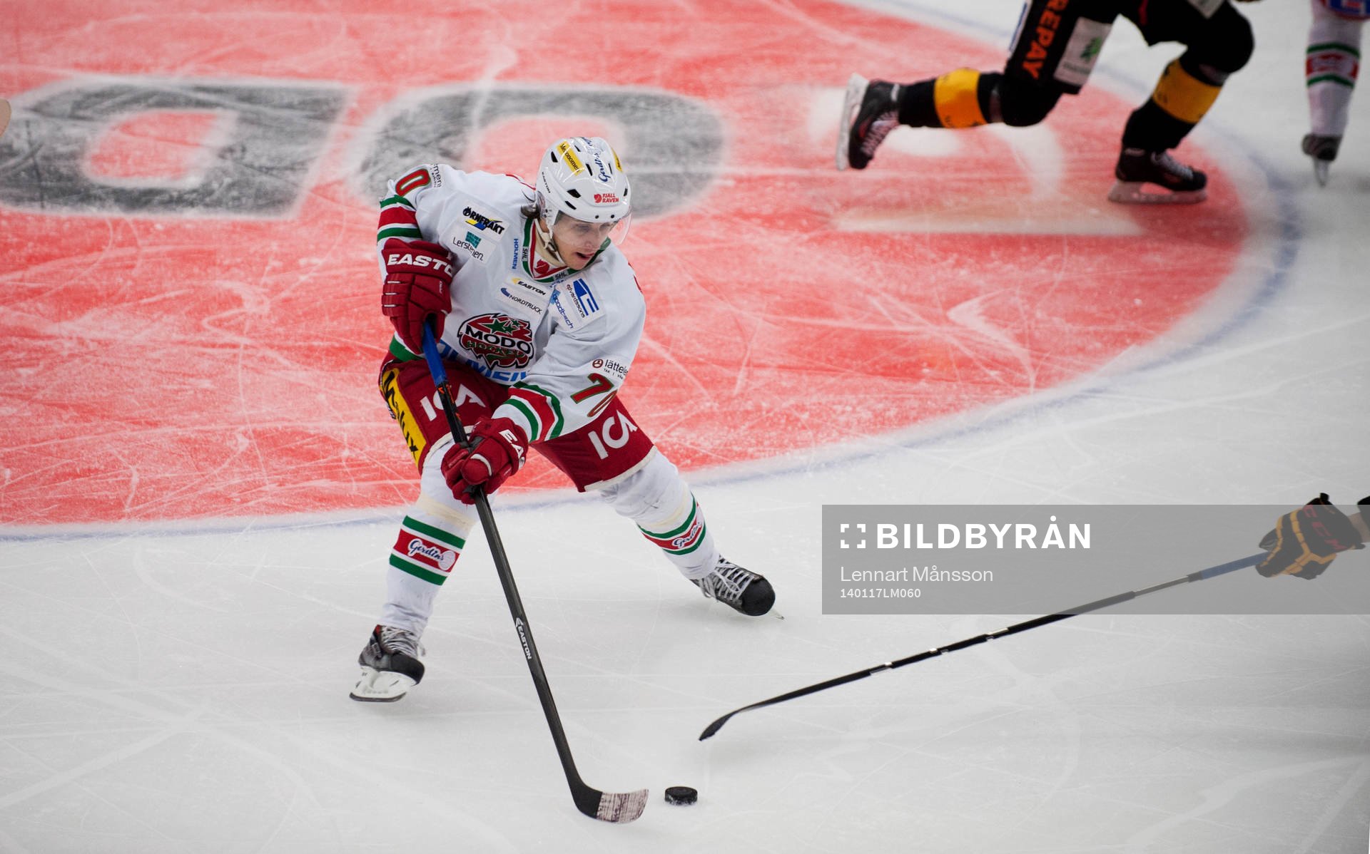 Modos Mario Kempe i matchen i SHL mellan Skellefteå och