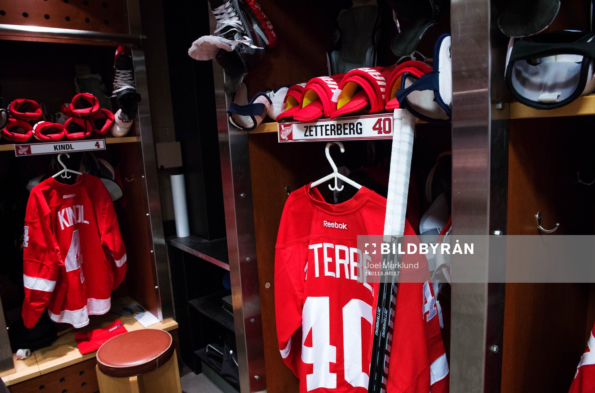 Henrik Zetterbergs matchtröja är upphängd i NHL-laget
