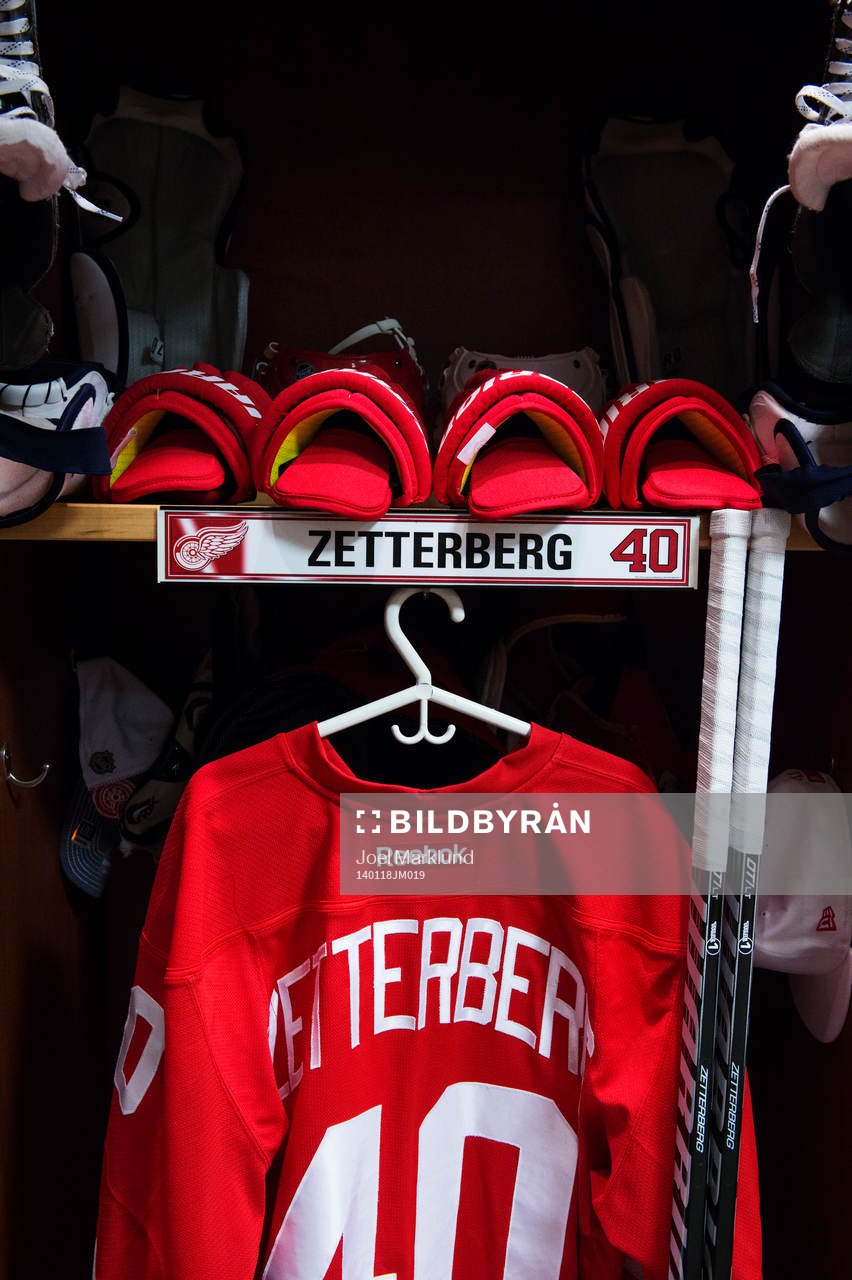 Henrik Zetterbergs matchtröja är upphängd i NHL-laget