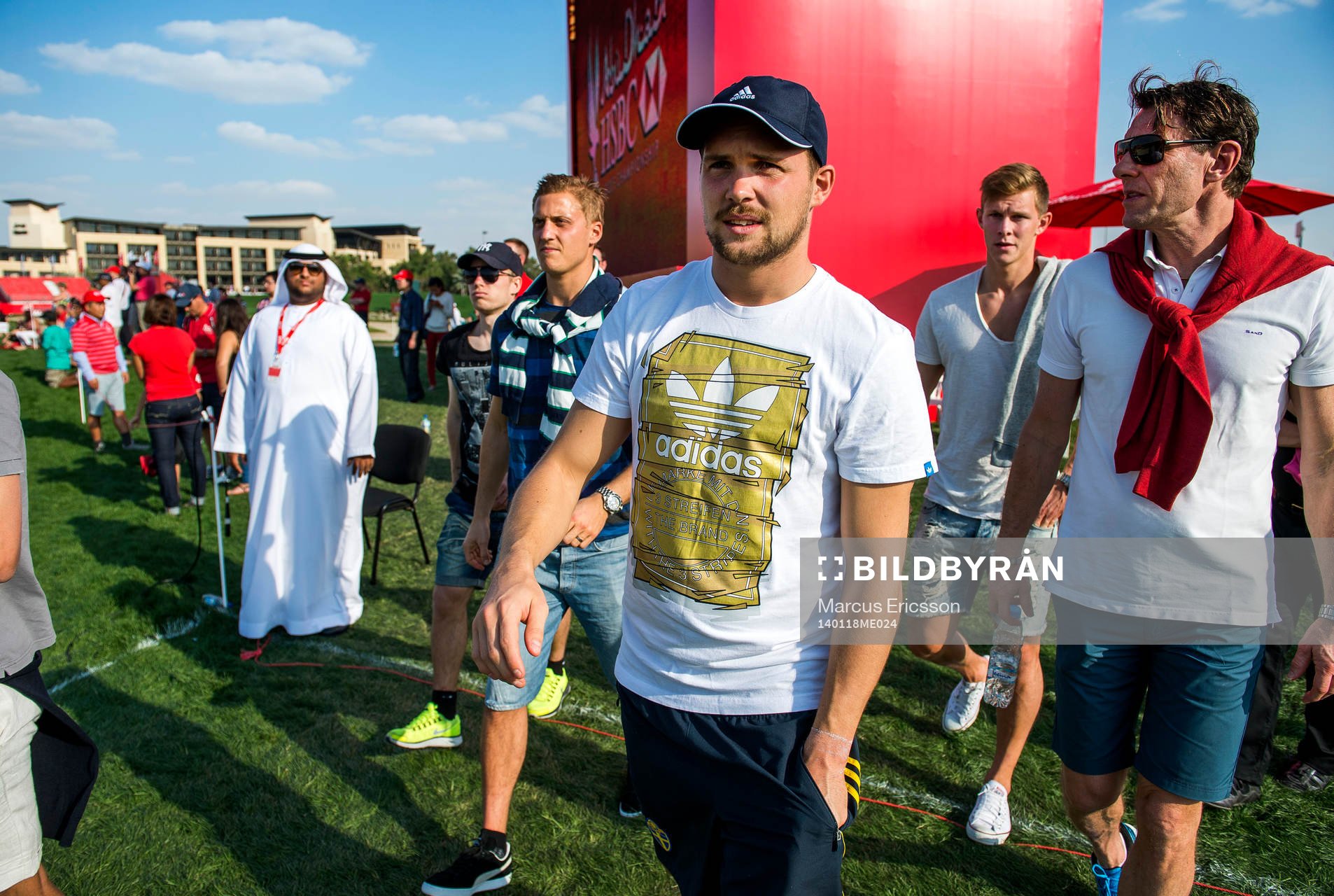 Sveriges Pär Hansson, Oscar Jansson, Emil Krafth och U21 förbundskapten Håkan Ericson gör ett besök på Abu Dhabi Golf Club European Tour under januariturnén den 18 januari 2014 i Abu Dhabi.