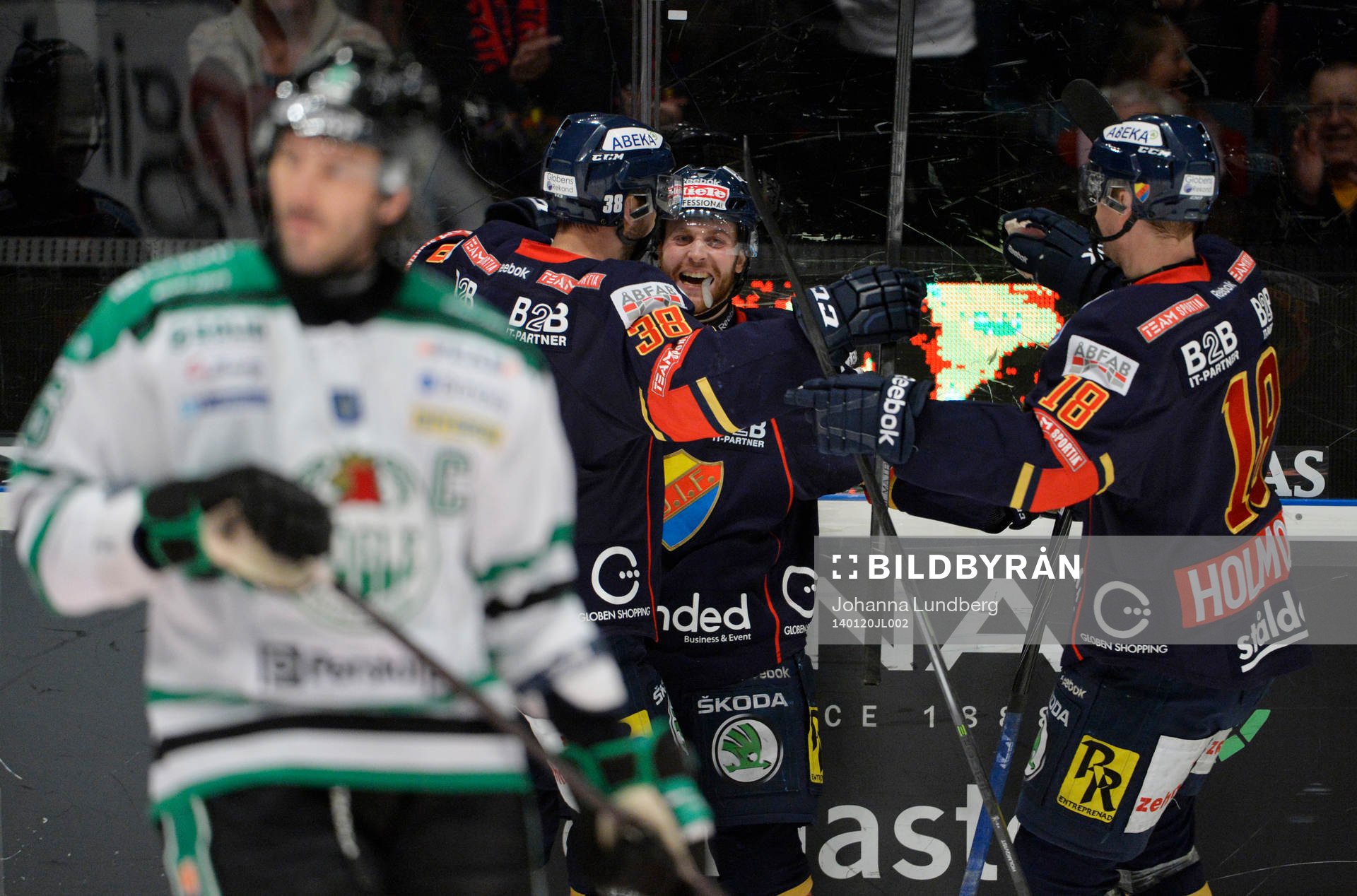 Djurgårdens Mattias Guter jublar