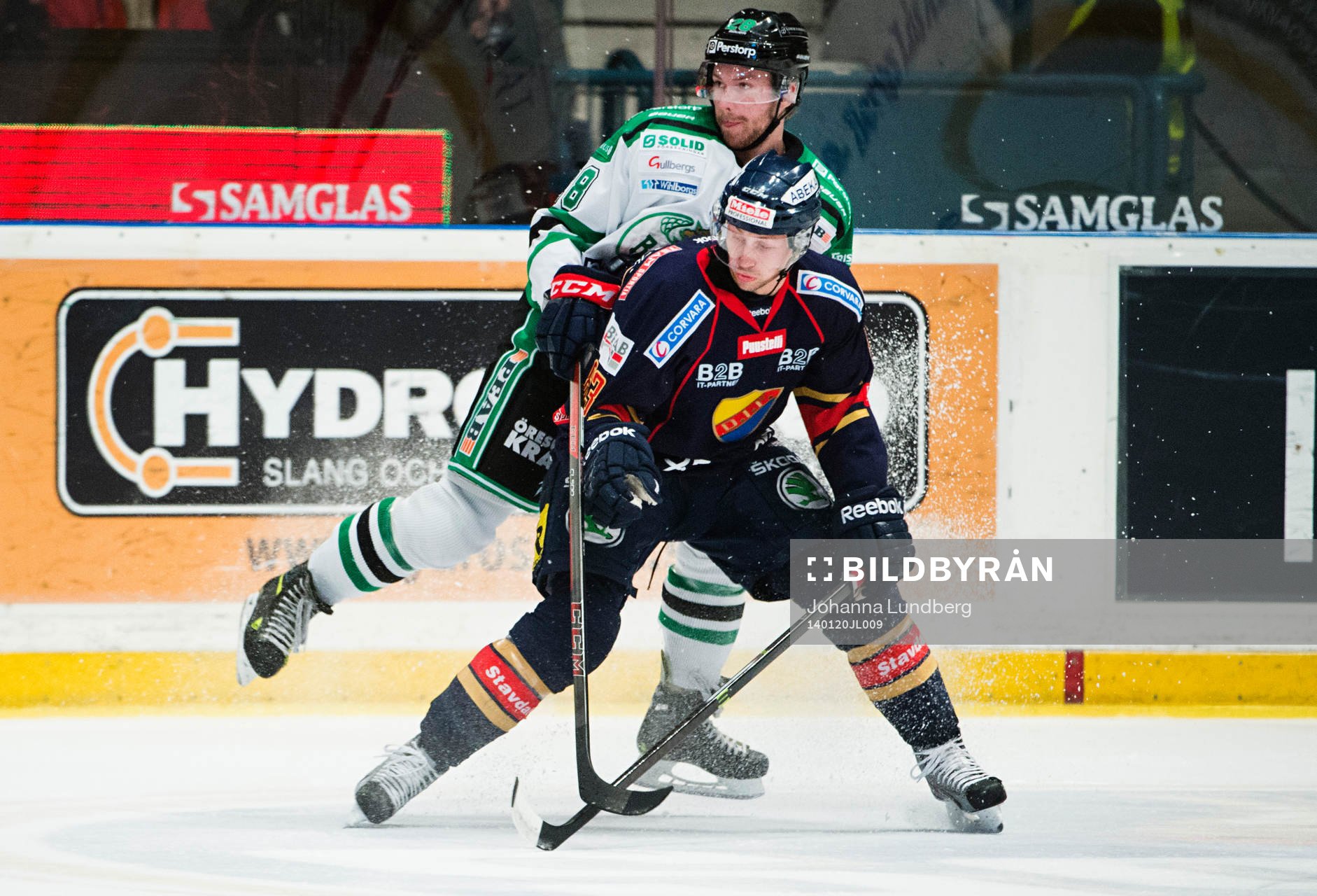Rögles Joachim Nermark och Djurgårdens Dustin Johner