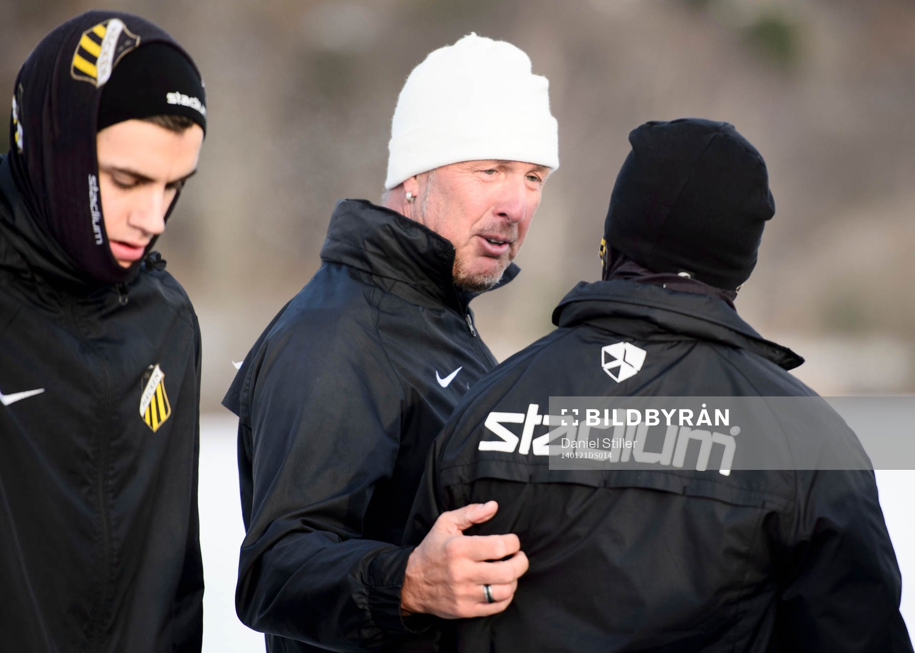 Anders Kiel från Häckens marknadsavdelning är med och tränar med Häcken den 21 januari 2014 i Göteborg.
