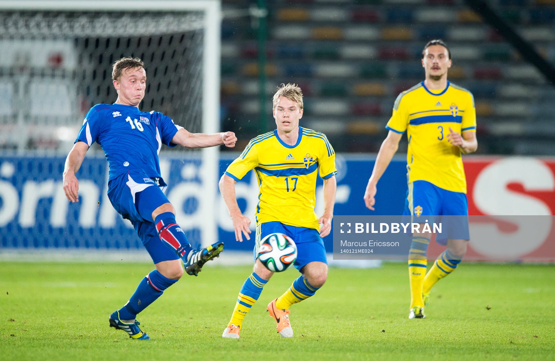 Islands Gudmundur Thorarinsson och Sveriges Oscar Lewicki