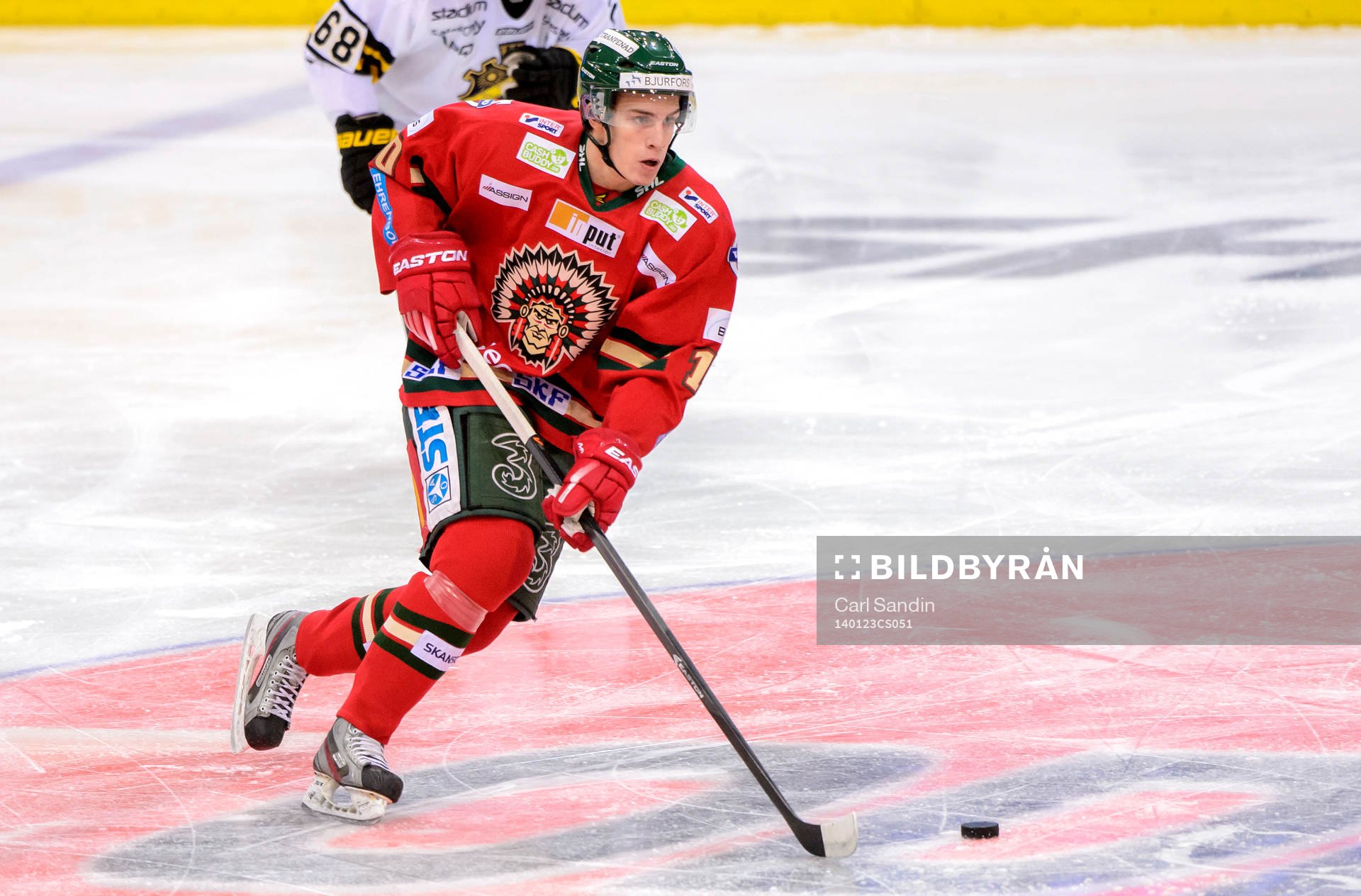 Frölundas Alexander Wennerberg med pucken
