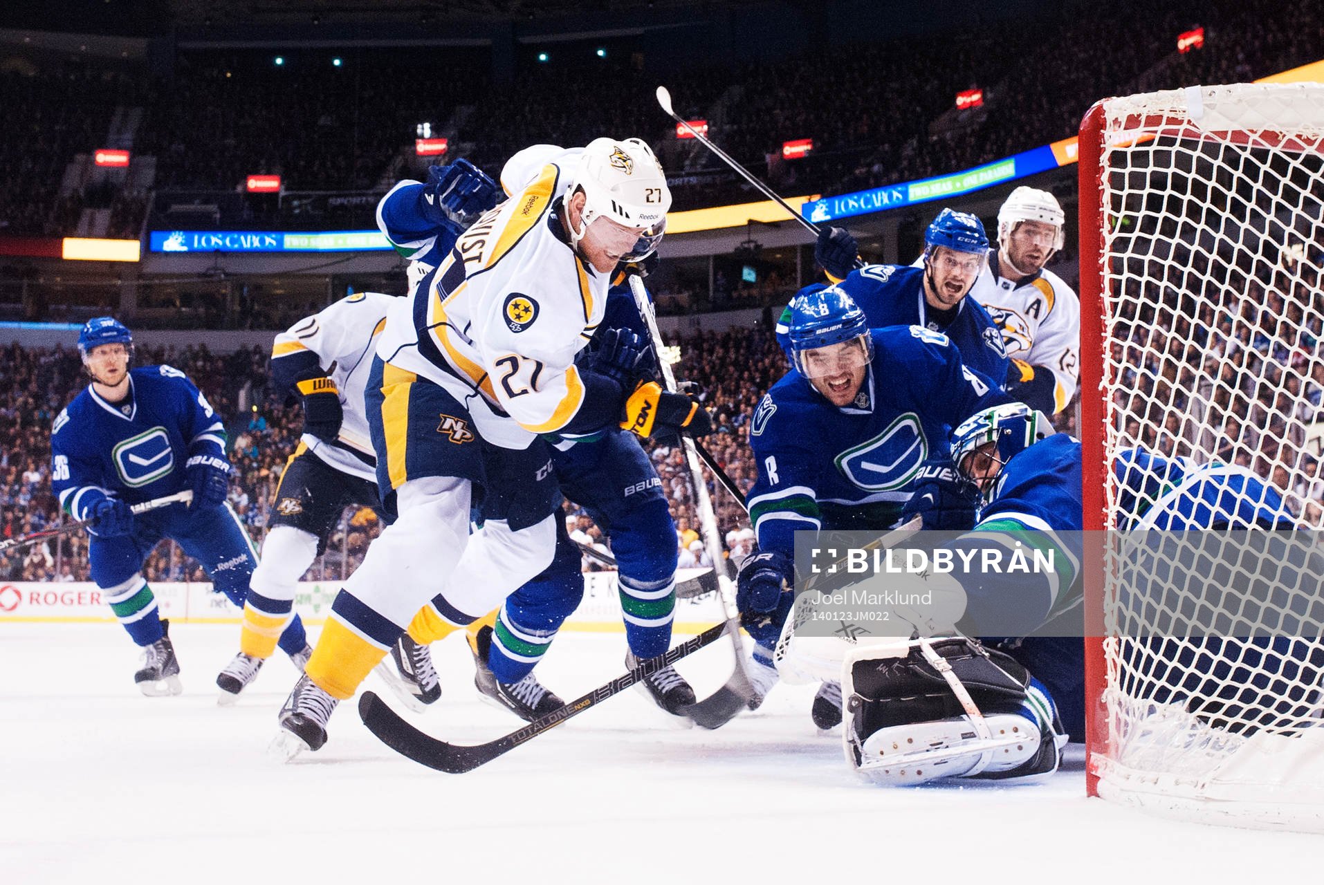 Nashvilles Patric Hörnqvist oroar framför Vancouvers