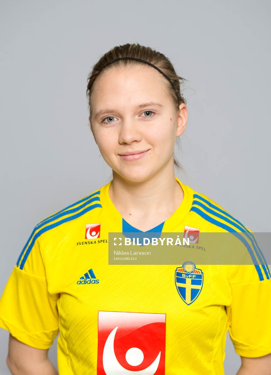 Emilie Eriksson, Sverige