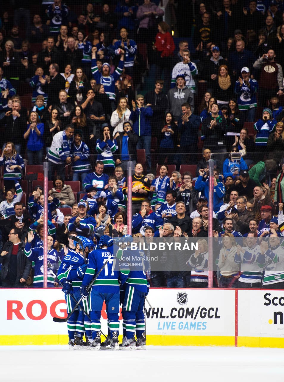Vancouverspelare jublar
