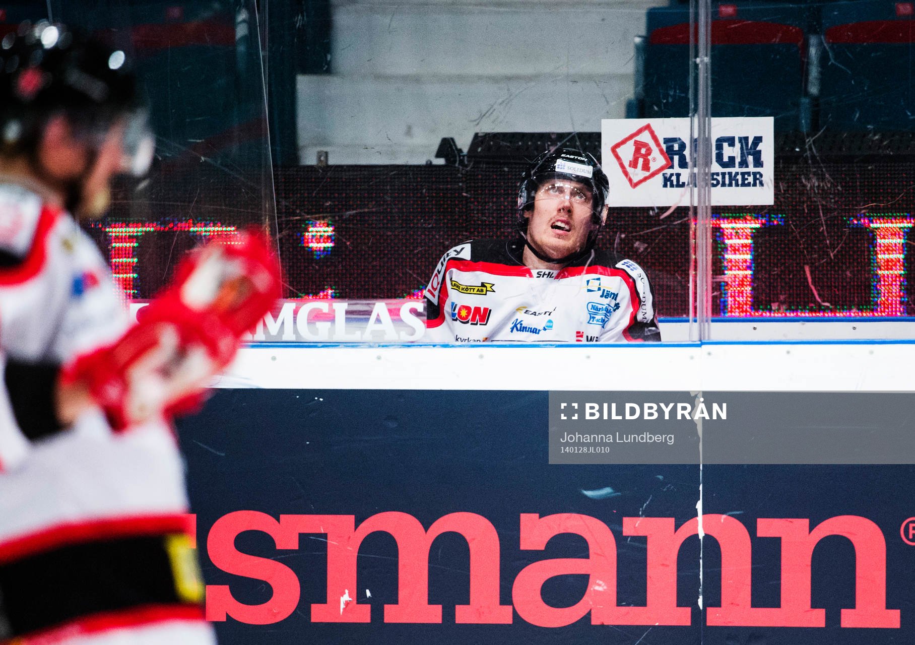 Örebros Marko Anttila visas ut 10 minuter