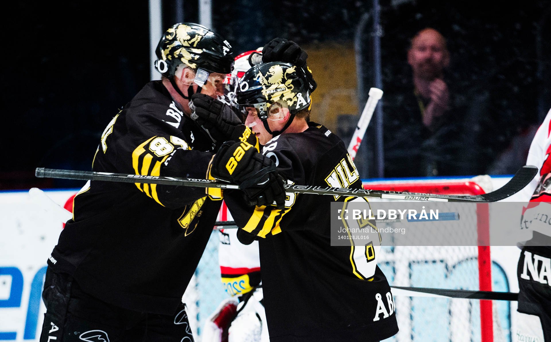 s Patric Blomdahl  och Marcus Nilsson  jublar