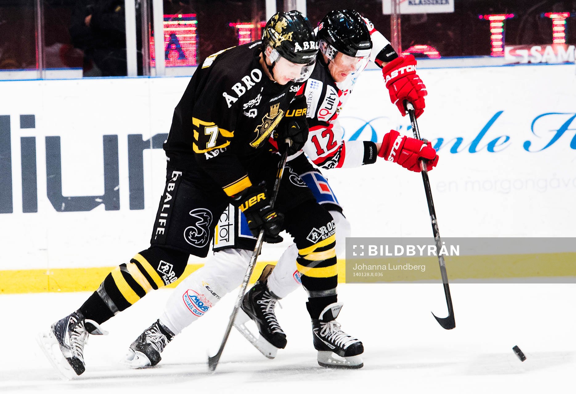 s Brett Carson  mot Örebros Marko Anttila