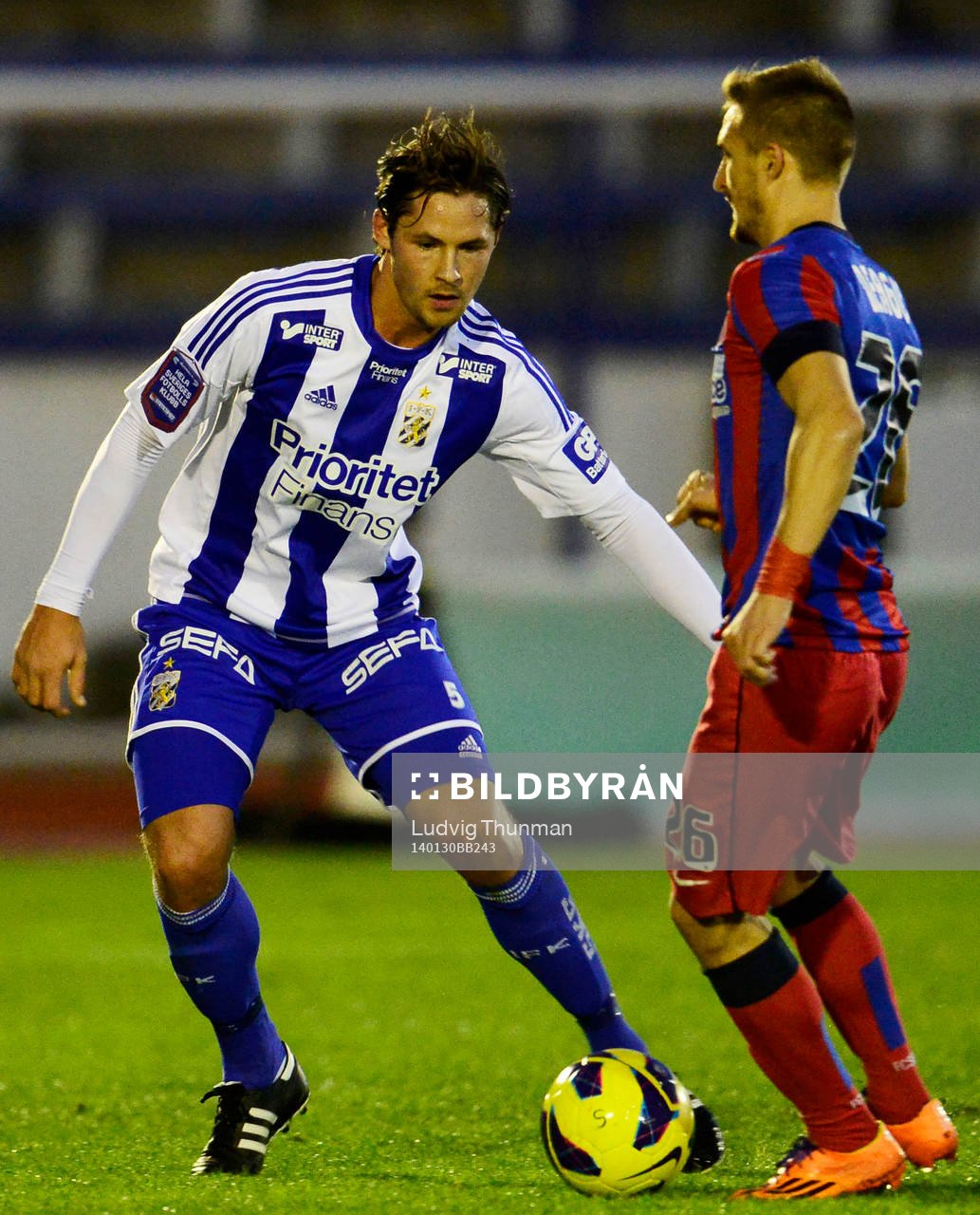 IFK Göteborgs Philip Haglund och Steaua Bucarest Ionut
