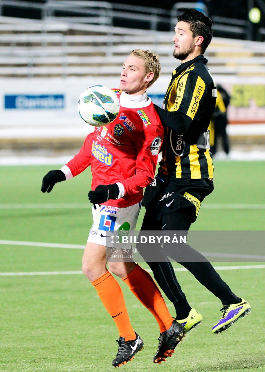 Falkenbergs Matteo Blomqvist-Zampi och Häckens Leonard Zuta
