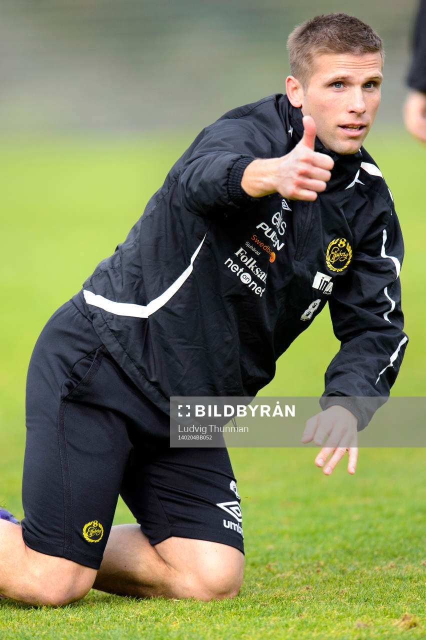 Elfsborgs Anders Svensson ger tummen upp