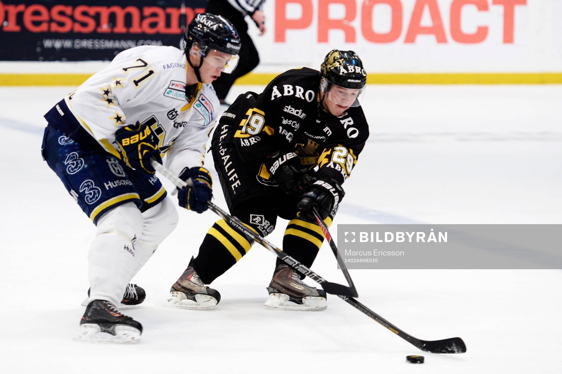 s William Karlsson och AIK:s Henrik Rommel