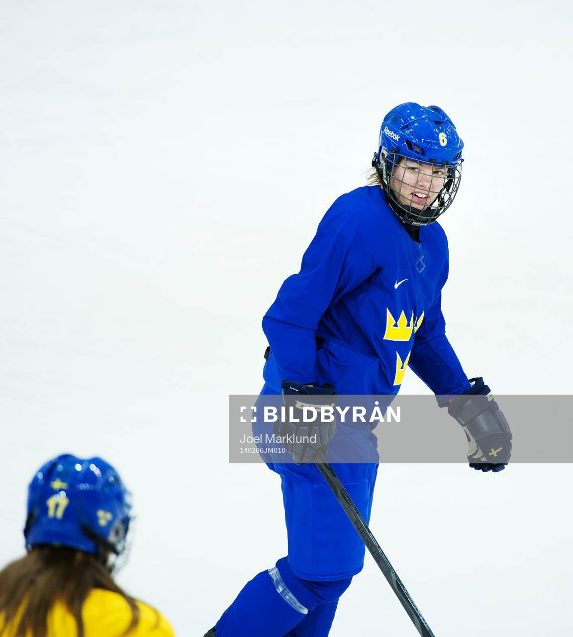 Sveriges Lina Bäcklin på Damkronornas träning