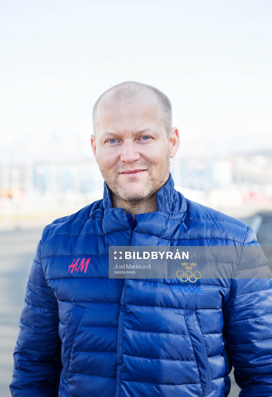 Damkronornas förbundskapten Niclas Högberg