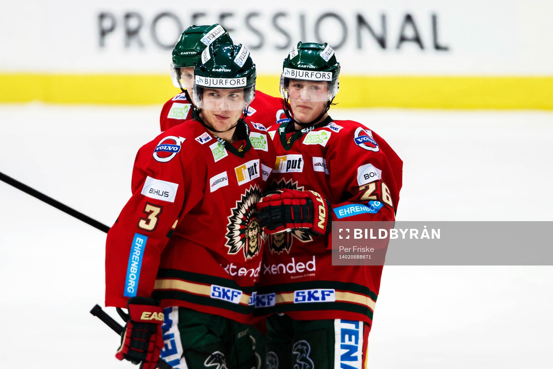 Frölundas Oliver Bohm, Jonas Ahnelöv (skymd) och Erik