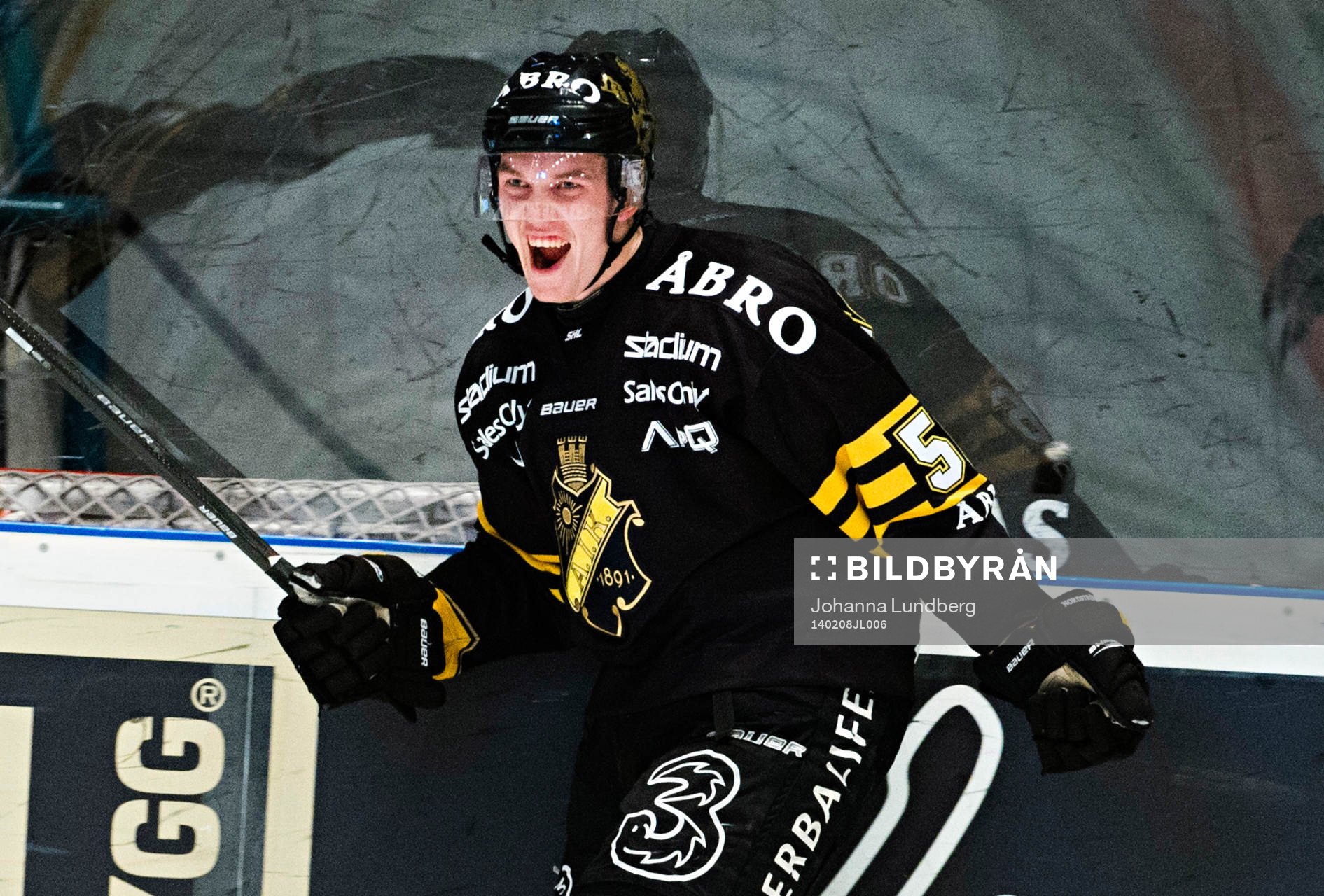 s Dennis Nordström jublar