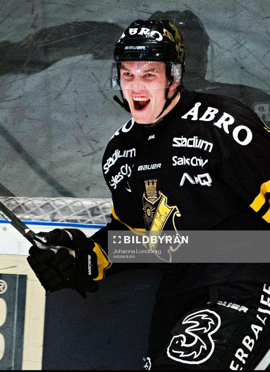 s Dennis Nordström jublar