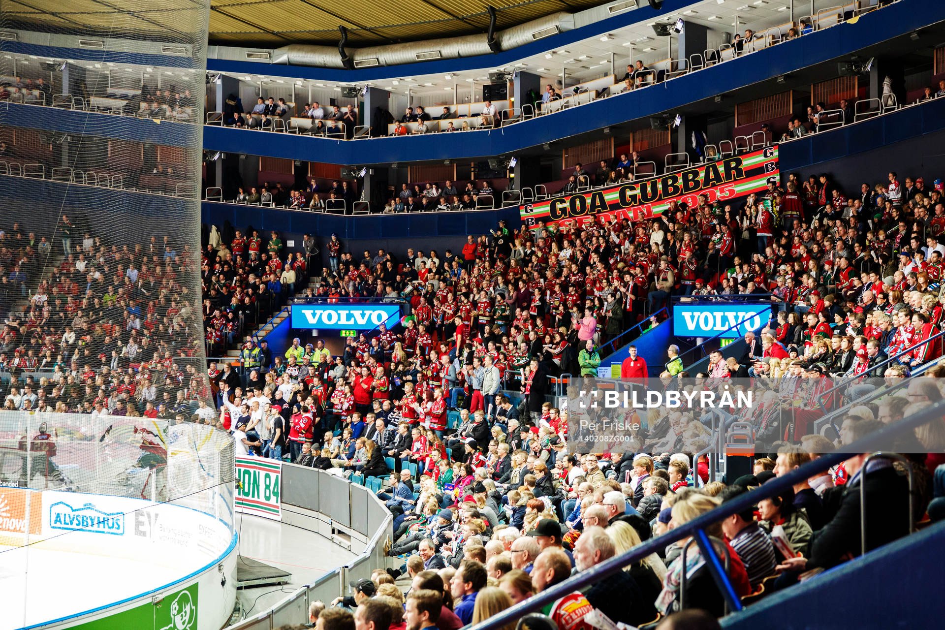 Frölundas supportrar på läktaren