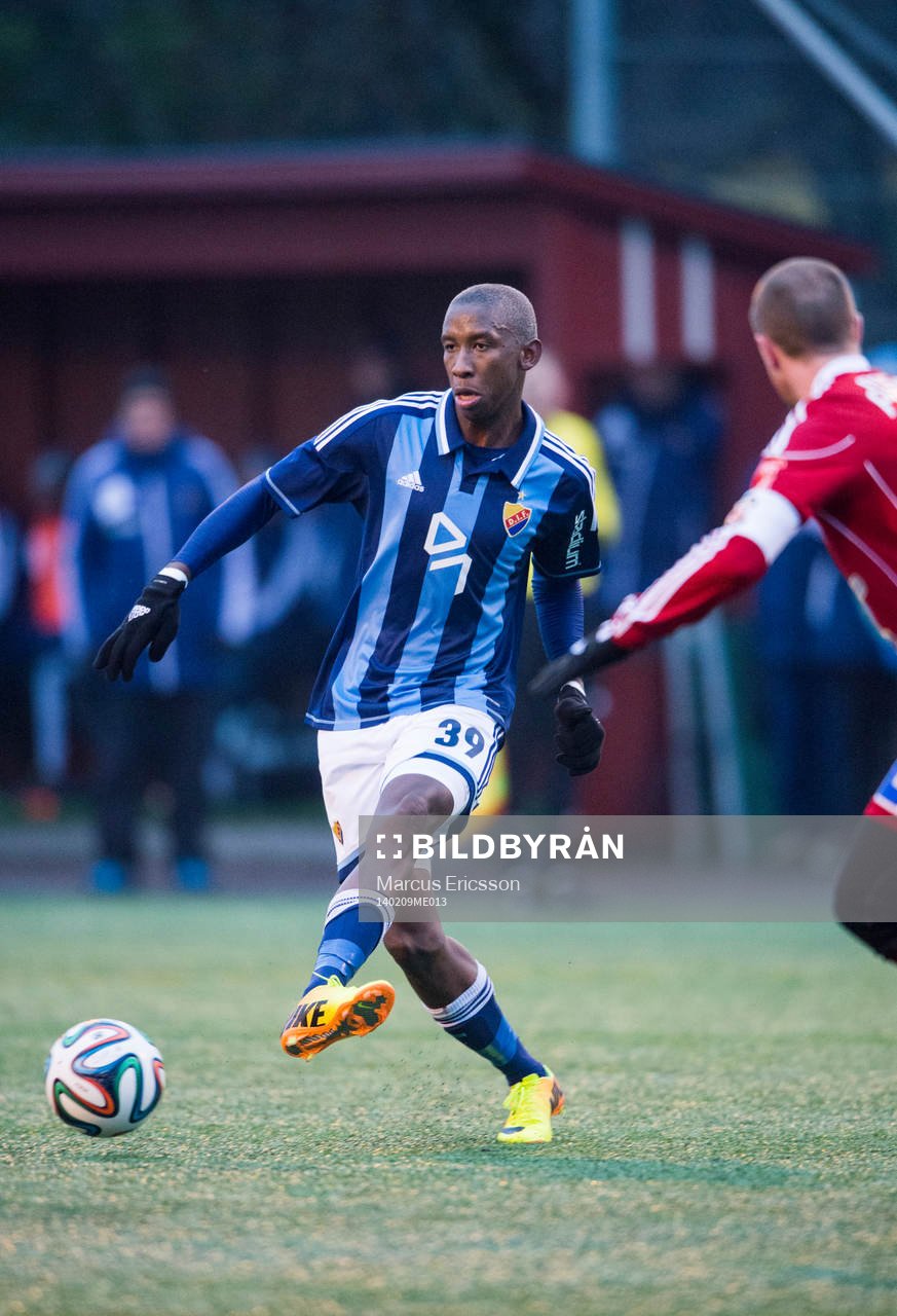 Djurgårdens Mark Mayambela