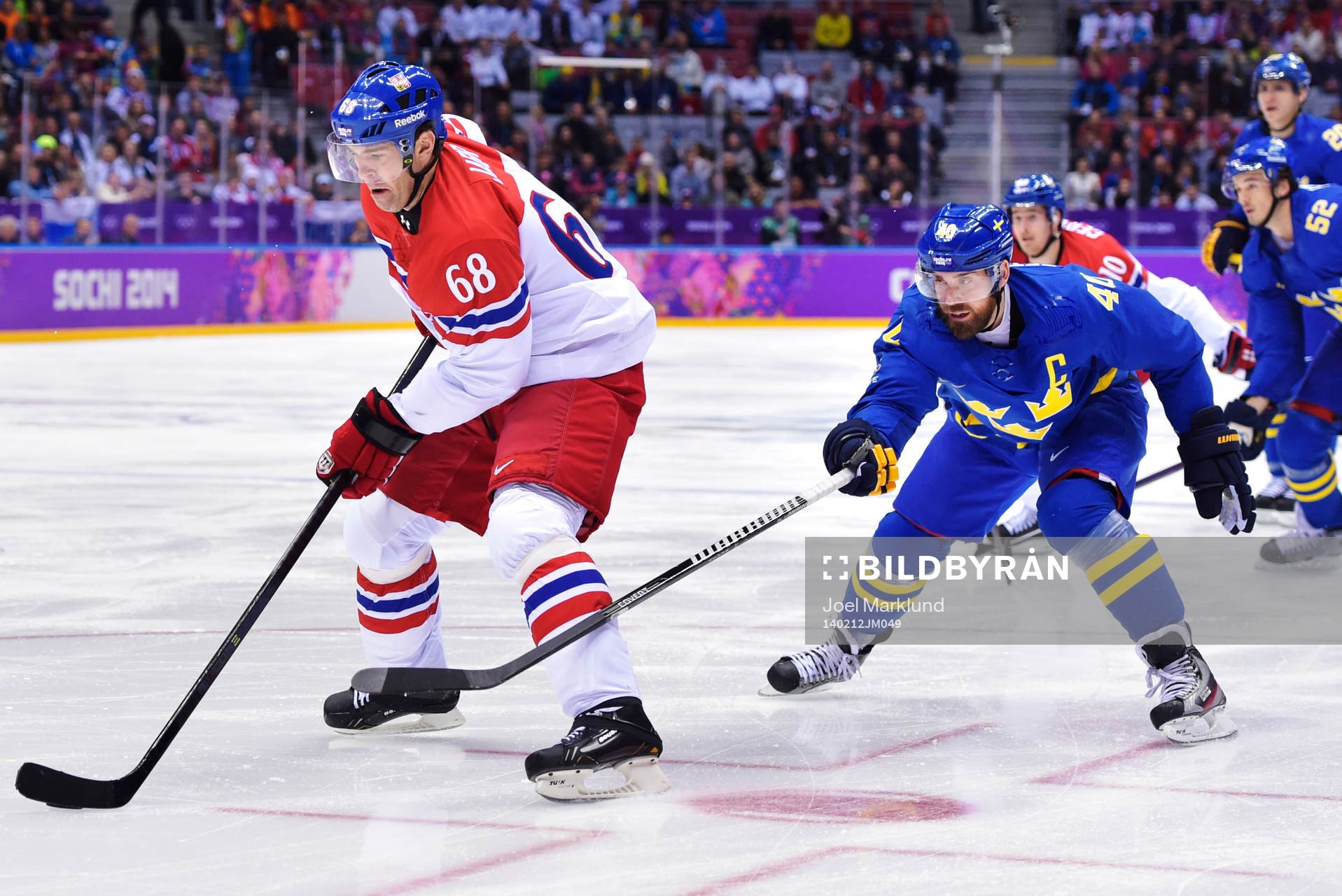 Tjeckiens Jaromir Jagr och Sveriges Henrik Zetterberg i