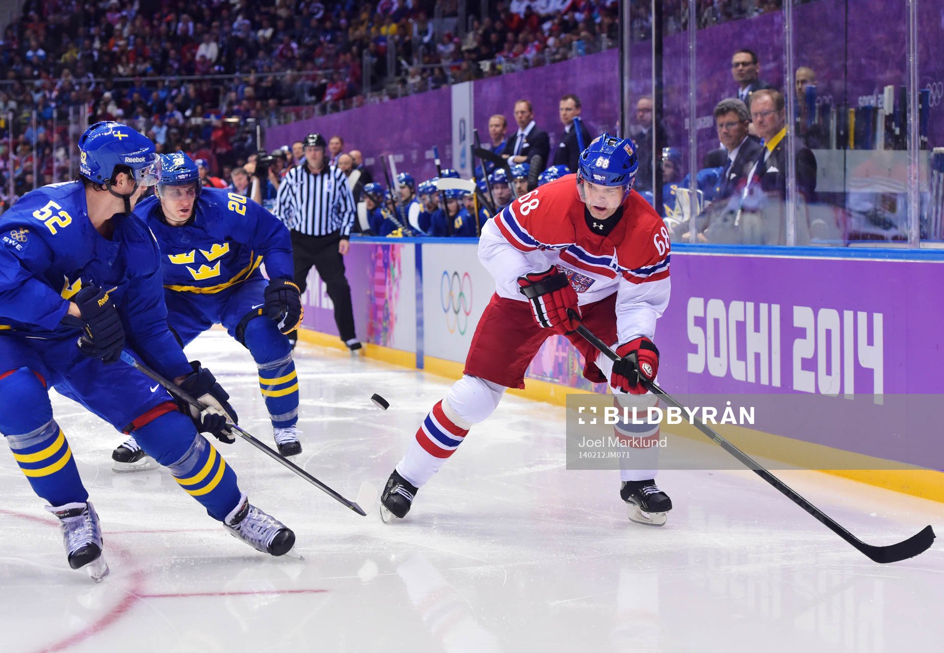 Sveriges Jonathan Ericsson och Alexander Steen utmanas av