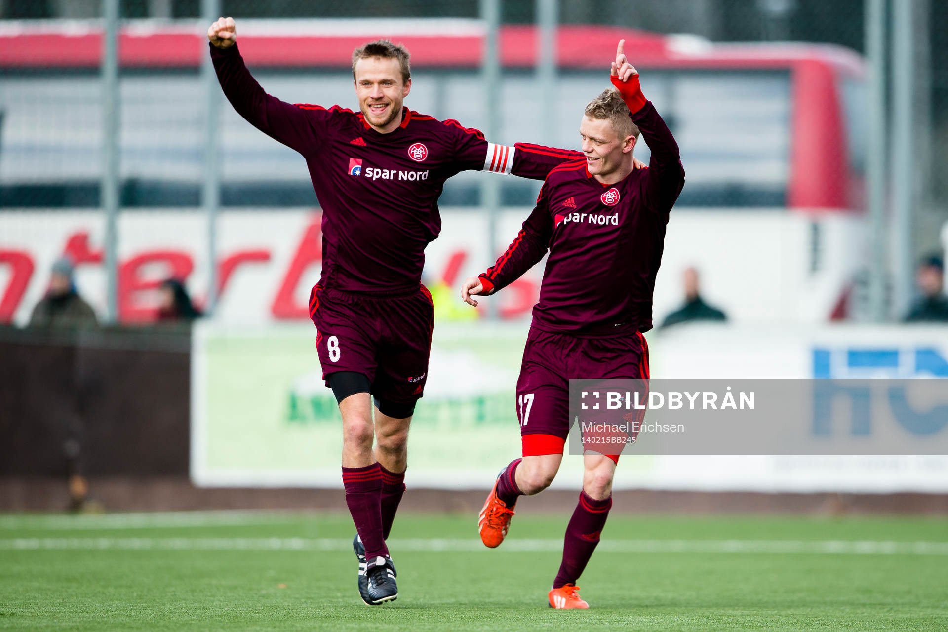 Ålborgs Rasmus Würtz jublar ihop med Kasper Kusk