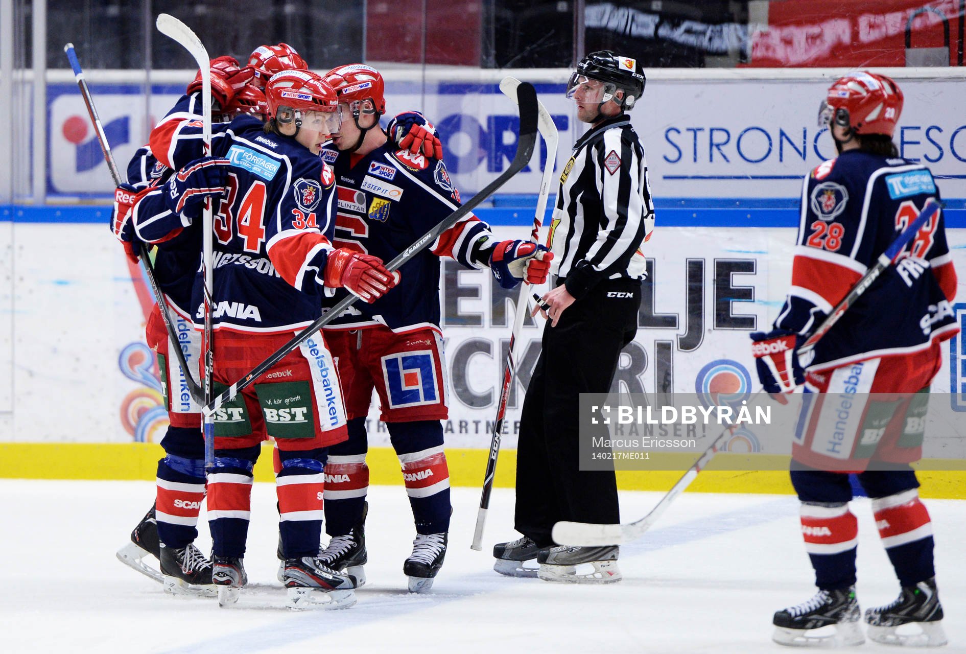 Södertäljes Christopher Bengtsson jublar