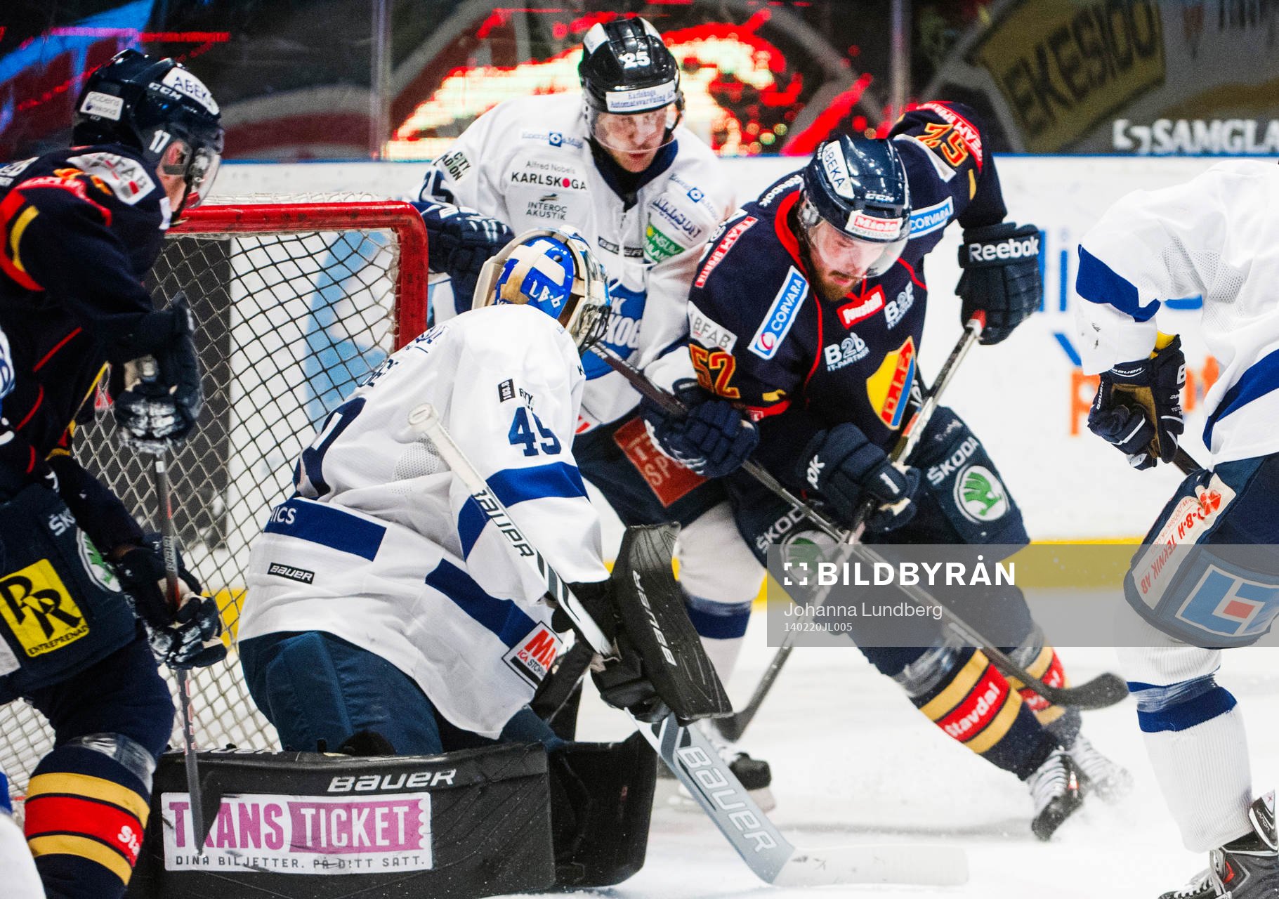 Karlskogas Martin Thelander och Djurgårdens Mikael Ahlén