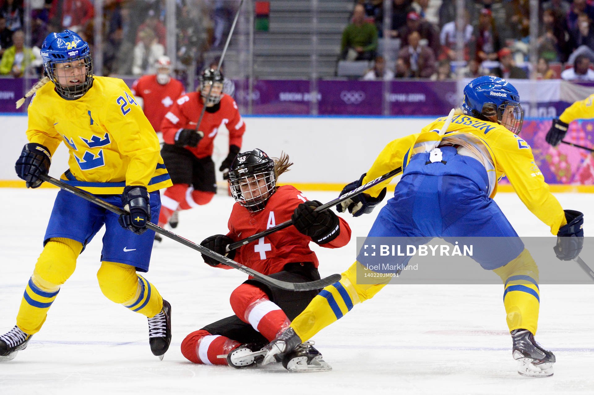 Schweiz Jessica Lutz faller