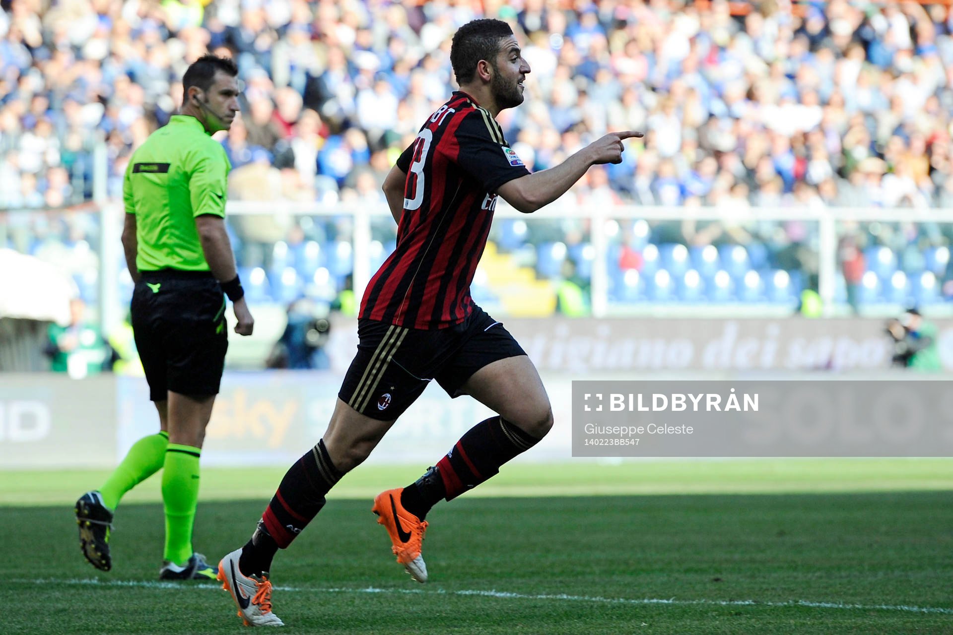 Esultanza gol di Adel Taarabt Milan 0-1. Celebration goal