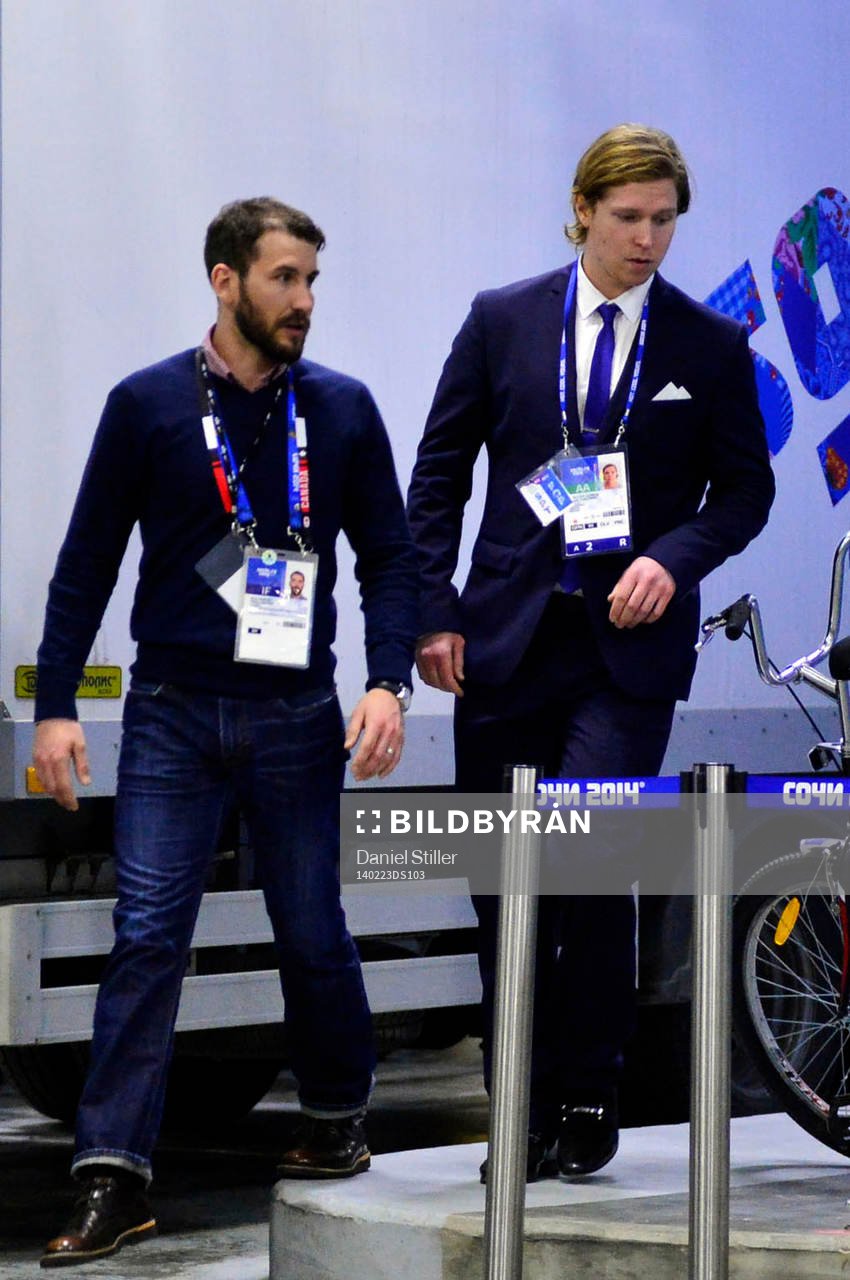 Nicklas Bäckström på presskonferensen
