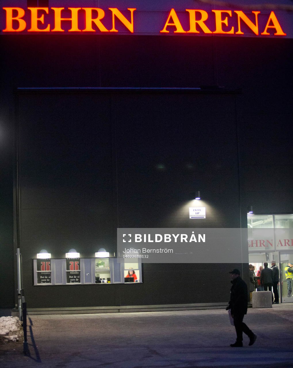 Exteriör utanför ishallen Behrn Arena i SHL mellan
